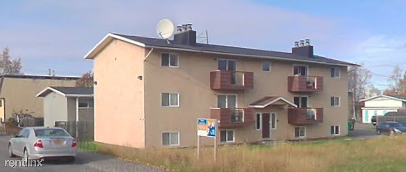 Building exterior - Summer
