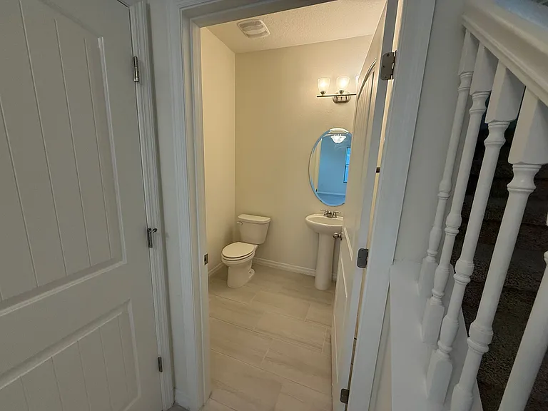 15872 Moonlight Bay St — Photo 10