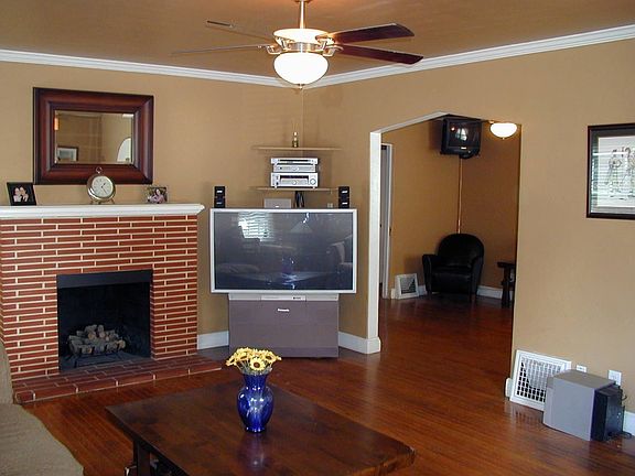 Living room with fireplace