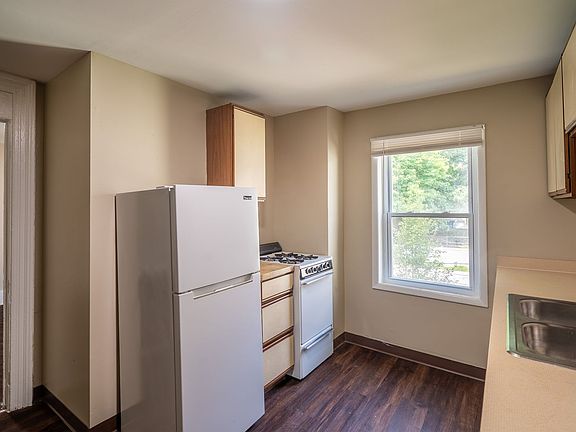 5th image of 24-30 Plymouth Ave #11