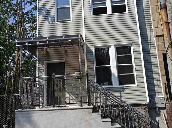 184 Essex St, Brooklyn, NY 11208