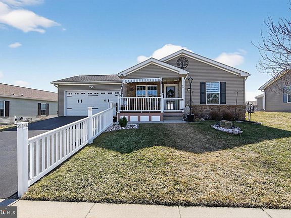 2nd image of 50 Middlemarch Rd