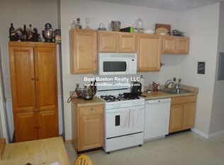 423 Franklin St #2, Cambridge, MA 02139