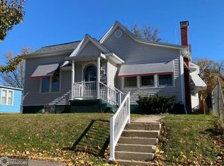 104 N Gunnison St, Burlington, IA