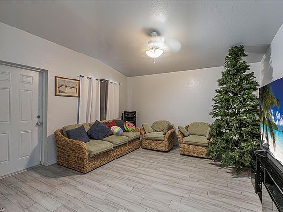 5th image of 116/118 Ivan AVE S