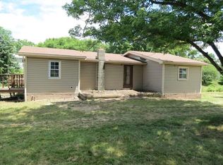 771 Arona Rd, New Stanton, PA 15672