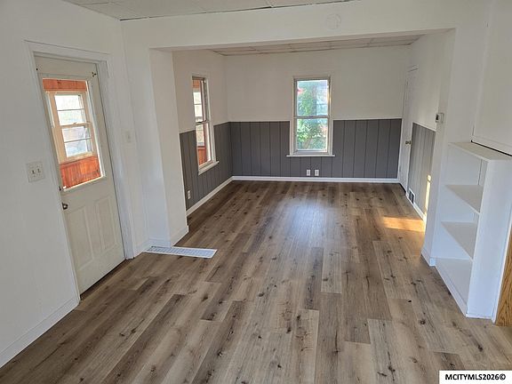 2nd image of 1617 N Pennsylvania Ave