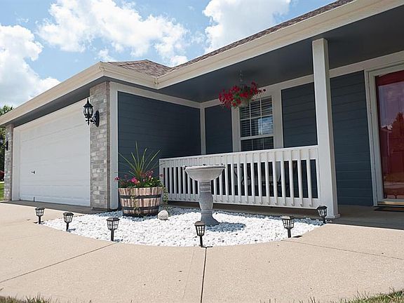 5th image of 808 Lakeview Dr