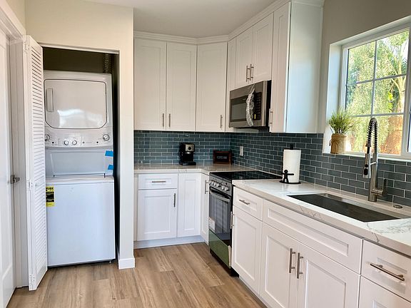 4th image of 4873 W 137th Pl