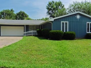914 Pettibone St, Crown Point, IN 46307