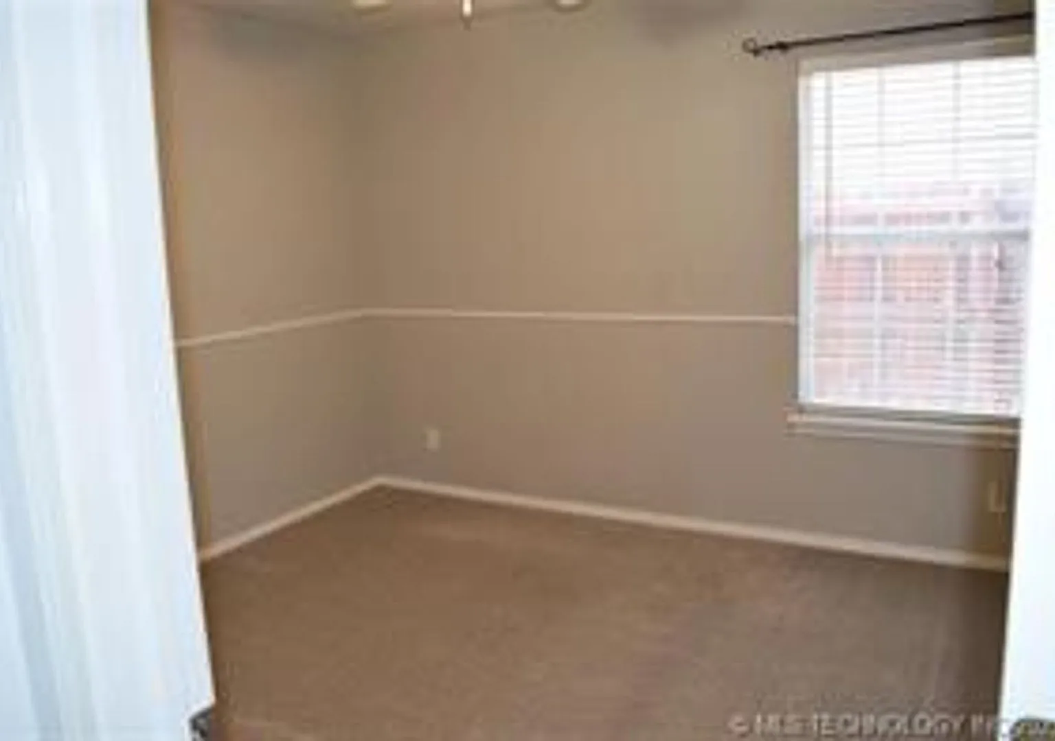 Beautifully kept 1.5 story home with 3 lg bedrooms (game room could be a 4th bedroom). — Photo 2