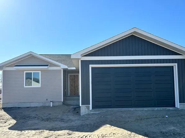 4137 12th St, Columbus, NE 68601