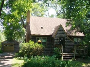 2398 13th Ave E, North Saint Paul, MN 55109