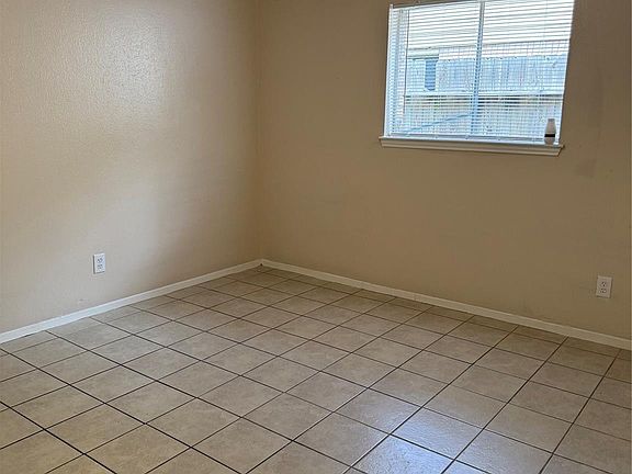 4th image of 3314 Scotch Moss Ln