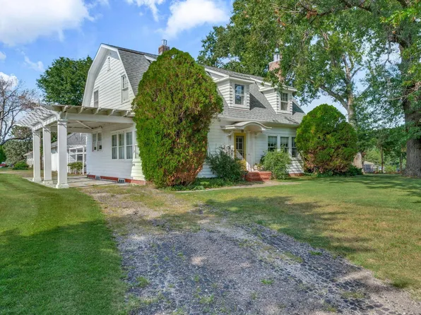 240 SW Fairlawn Rd, Topeka, KS 66606