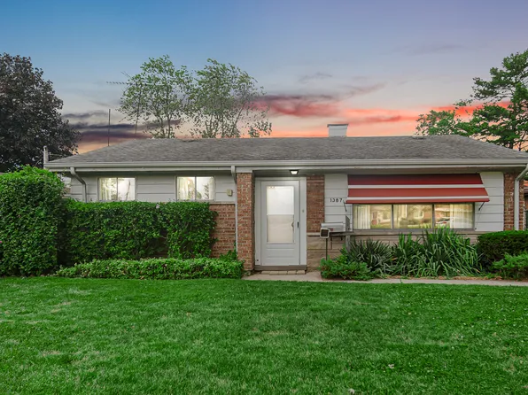 1387 Burnham Ave, Calumet City, IL 60409