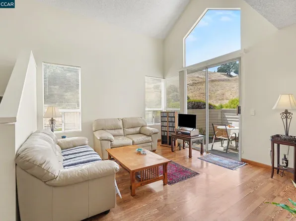 116 Whaler Cir, Hercules, CA 94547