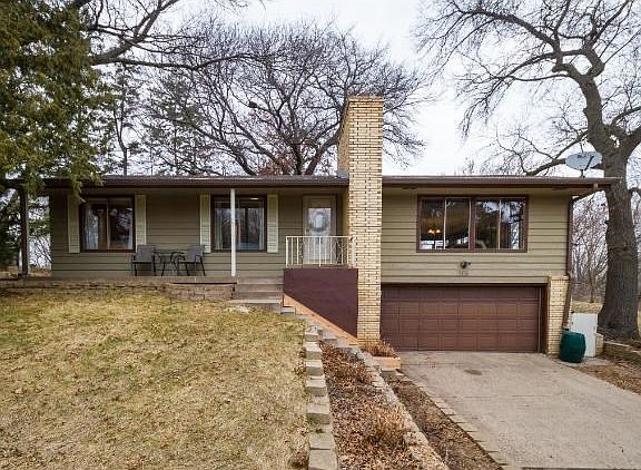 2nd image of 308 Timberland Dr