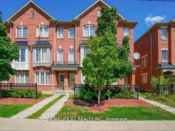 20 Shiraz Dr, Brampton, ON L6R 0W7
