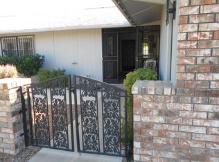 9867 W Spanish Moss Ct, Sun City, AZ 85373