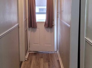 22303 Grove Pointe St, Saint Clair Shores, MI 48081