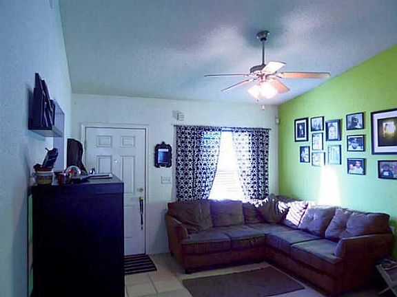 4th image of 3812 Tierra Aries Pl #El