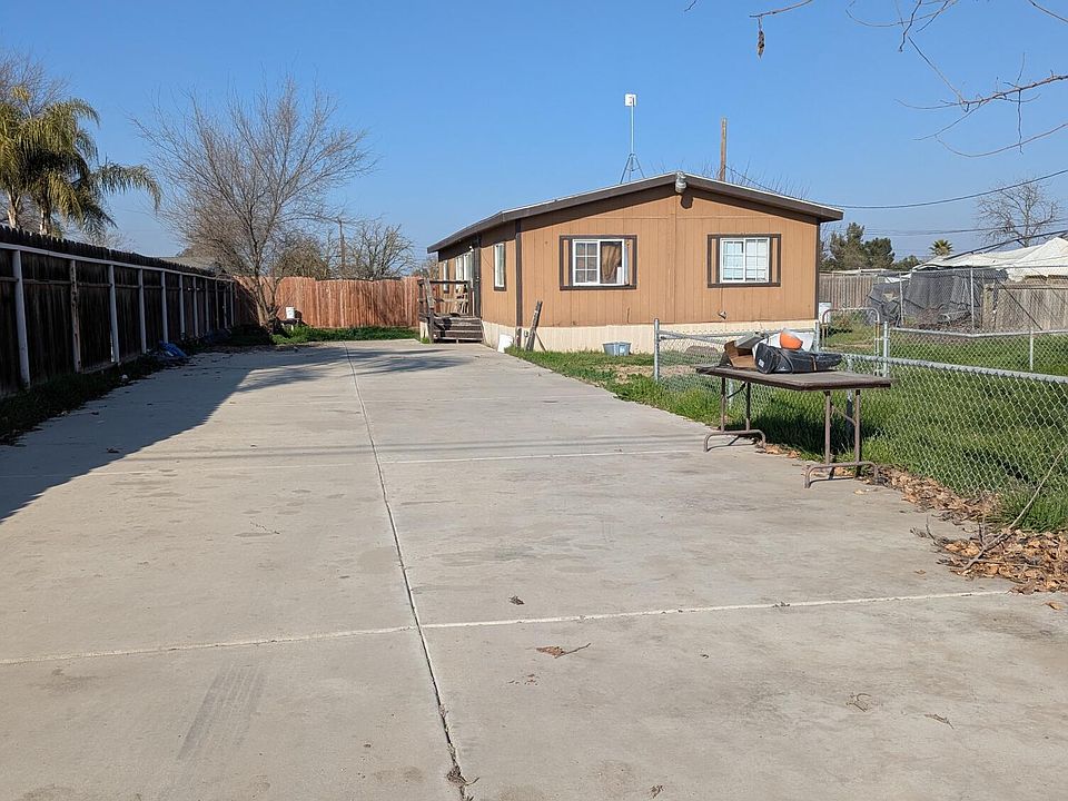 2nd image of 456 E Addie Avenue