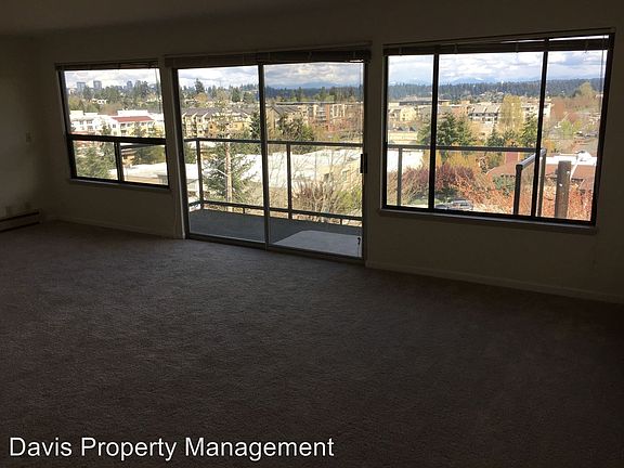 4th image of 7505 SE 28th St APT 302