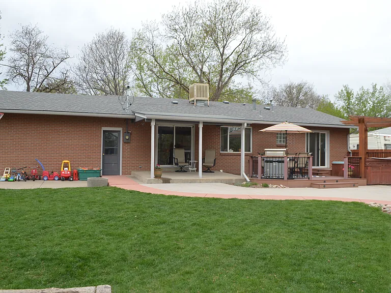 452 S Union Blvd — Photo 4