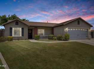12106 Verdelho Ave, Bakersfield, CA 93312