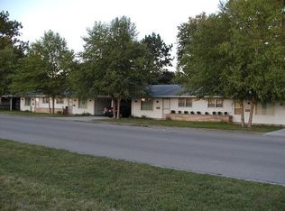 1102 Nicholson Rd, Lincoln, IL 62656