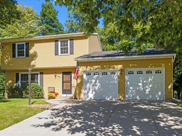 32 W Glann Rd, Apalachin, NY 13732