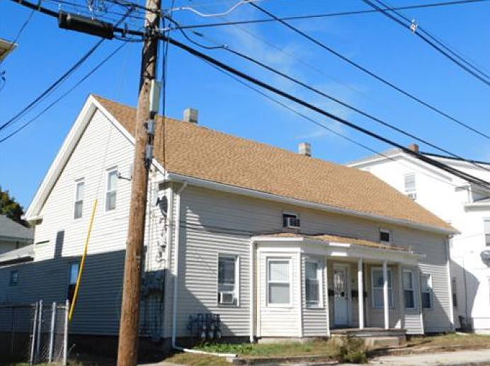 2nd image of 33 Oxford Ave
