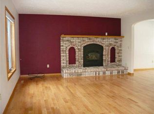 8363 Valley Forge Dr, Cadillac, MI 49601