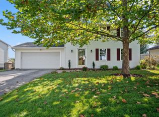 5331 Sunflower Dr, Canandaigua, NY 14424