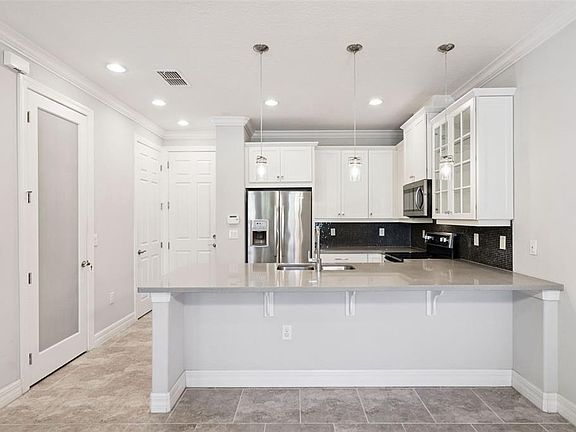 5th image of 2812 Cello Ln