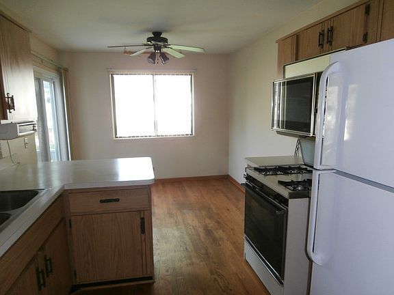 5th image of 114 Sussex Cir Unit A-2