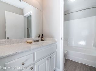 156 W Hill Ave APT 56, Fullerton, CA 92832