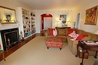 3rd image of 3500 N Lake Shore Dr APT 11B