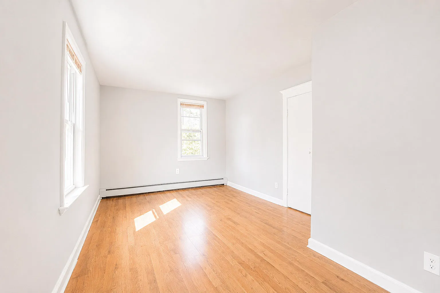 330 Fairview St - C — Photo 4
