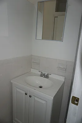 Rented by Lions Share Inc. | media 8