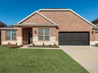 5805 Ferrers Dr, Aubrey, TX 76227