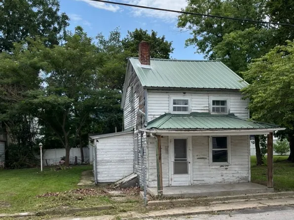 804 Market St, Ste Genevieve, MO 63670