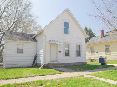 711 Vine St, Burlington, IA, 52601