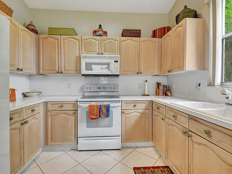 2489 NW 66th Dr — Photo 13