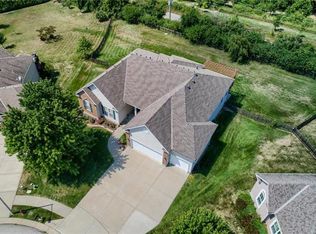 10322 N Hedges Ave, Kansas City, MO 64157