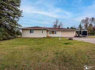 121 Andover Ln, Brooklyn, MI 49230