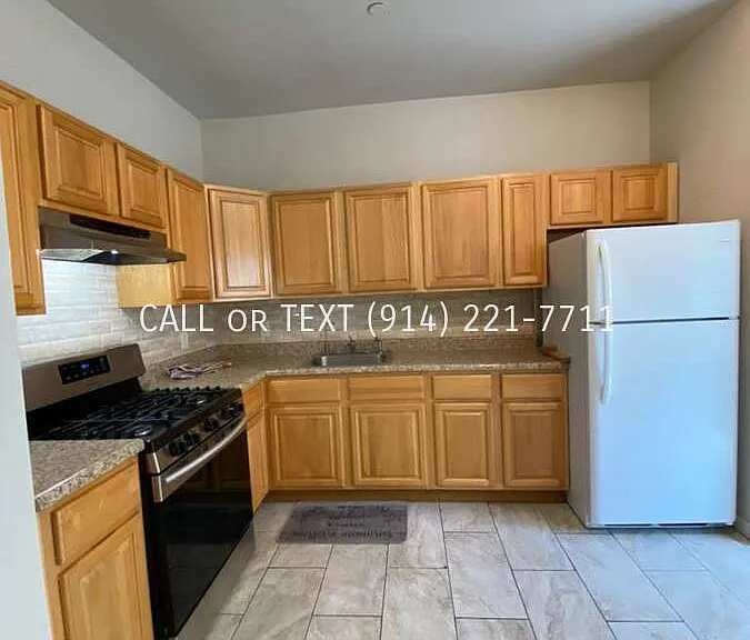 68 Elliott Ave — Photo 9