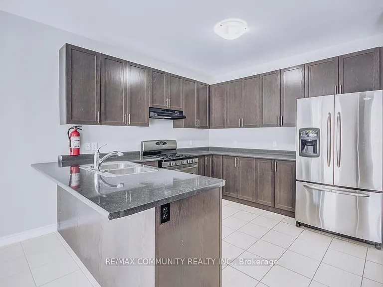 2436 New Providence St — Photo 10