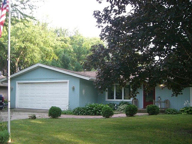 1st image of 6683 Lanterne Dr